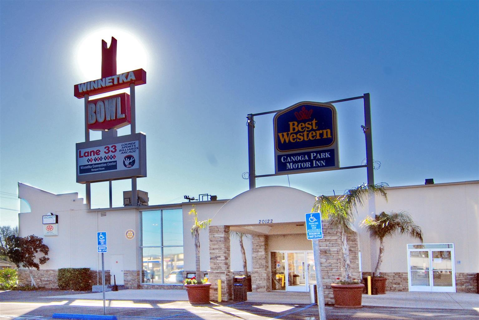 Western Canoga Park Motor Hotel 4*